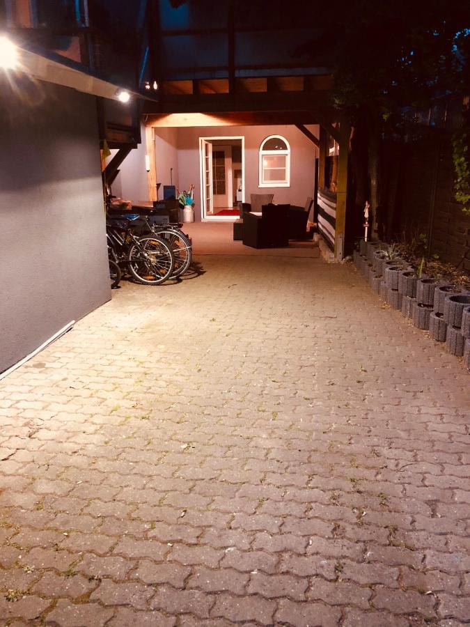 Loft Mit 2 Schlafzimmern Und E- Ladestation Apartment Fuerth Exterior photo